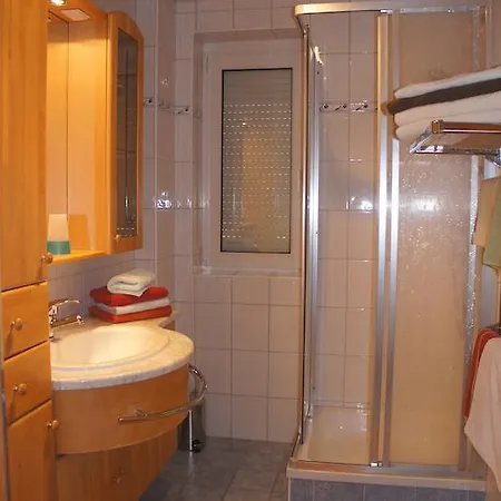 شقة Appartementhaus Alpina فلاتاش