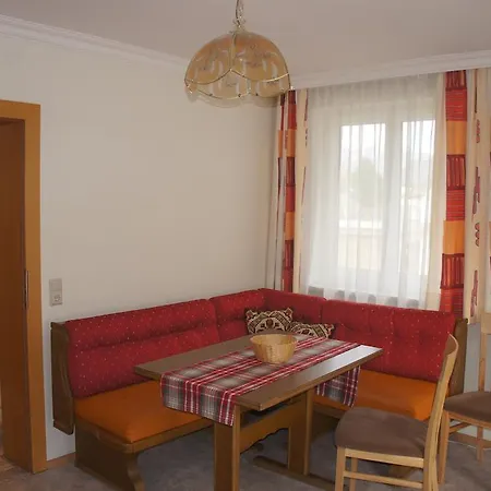 شقة Appartementhaus Alpina